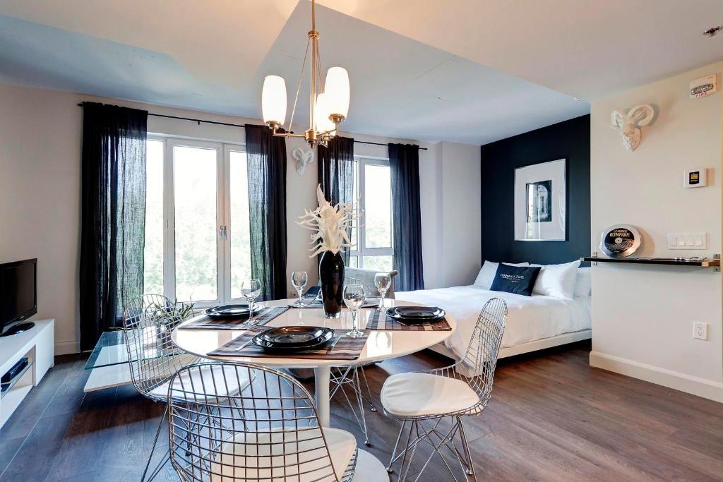 Quebec Luxury Apartments Квебек Номер фото